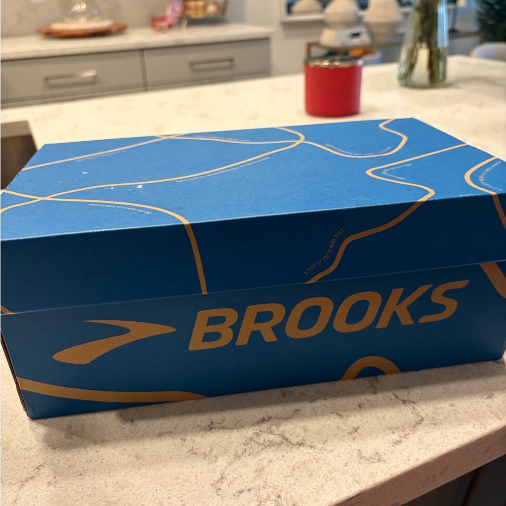 Brand New Brooks Turquoise and Gray Athletic Shoes - Picture 6 of 6